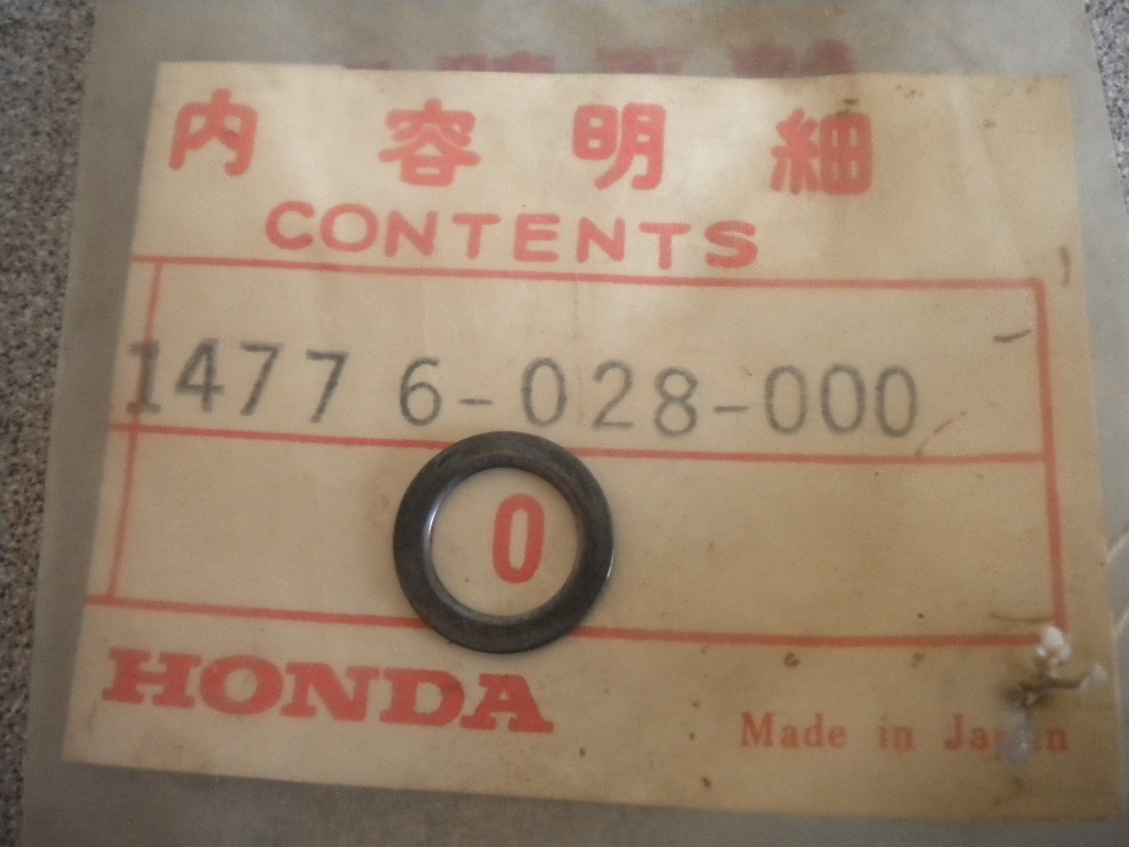 NOS Honda OEM Inner Valve Spring Seat 69-72 CL70 67 CL90 66 CM91