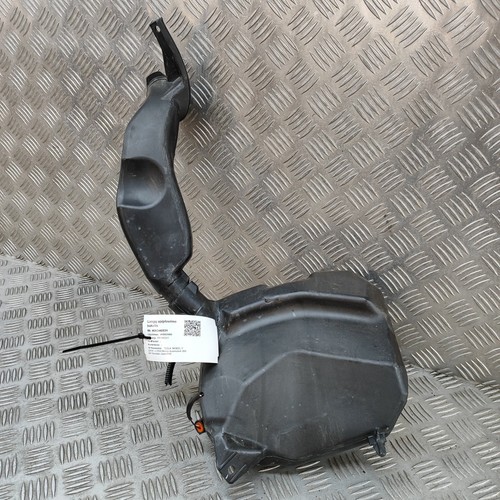Tesla Model Y Fenster Waschmaschine Tank 160794800B Elektrizität 393KW 2024 3034
