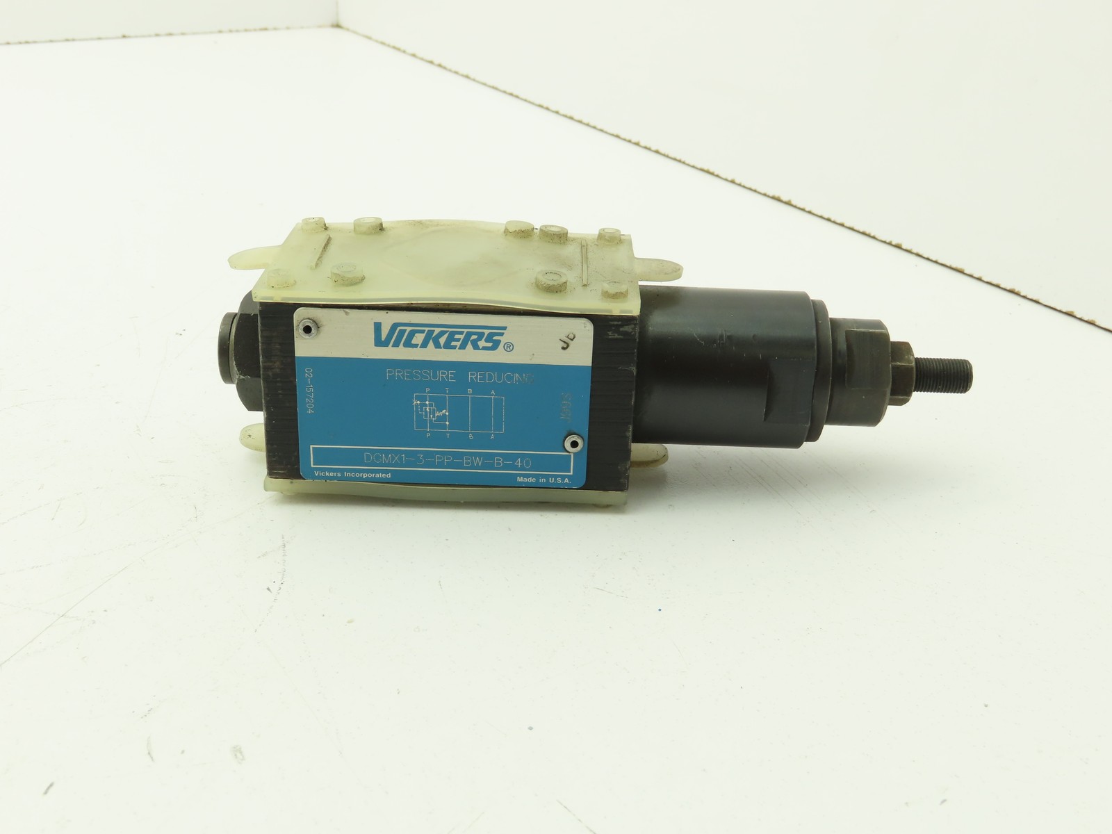 Vickers DGMX1-3-PP-BW-B-40 SystemStak Hydraulic Pressure Reducing Relief Valve