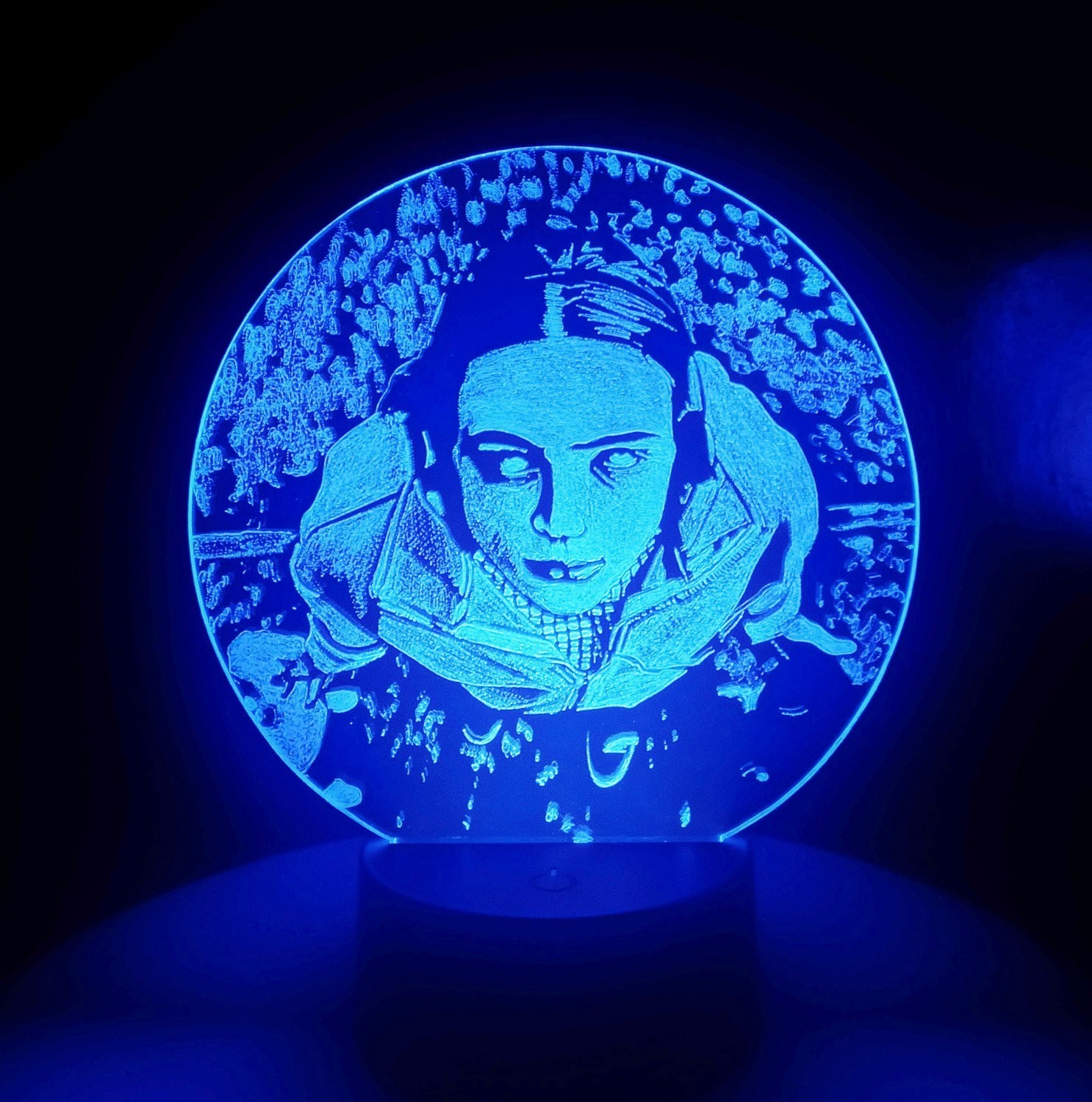 Lampe LED Max Stranger Things l'idée cadeau collector pour fan de série
