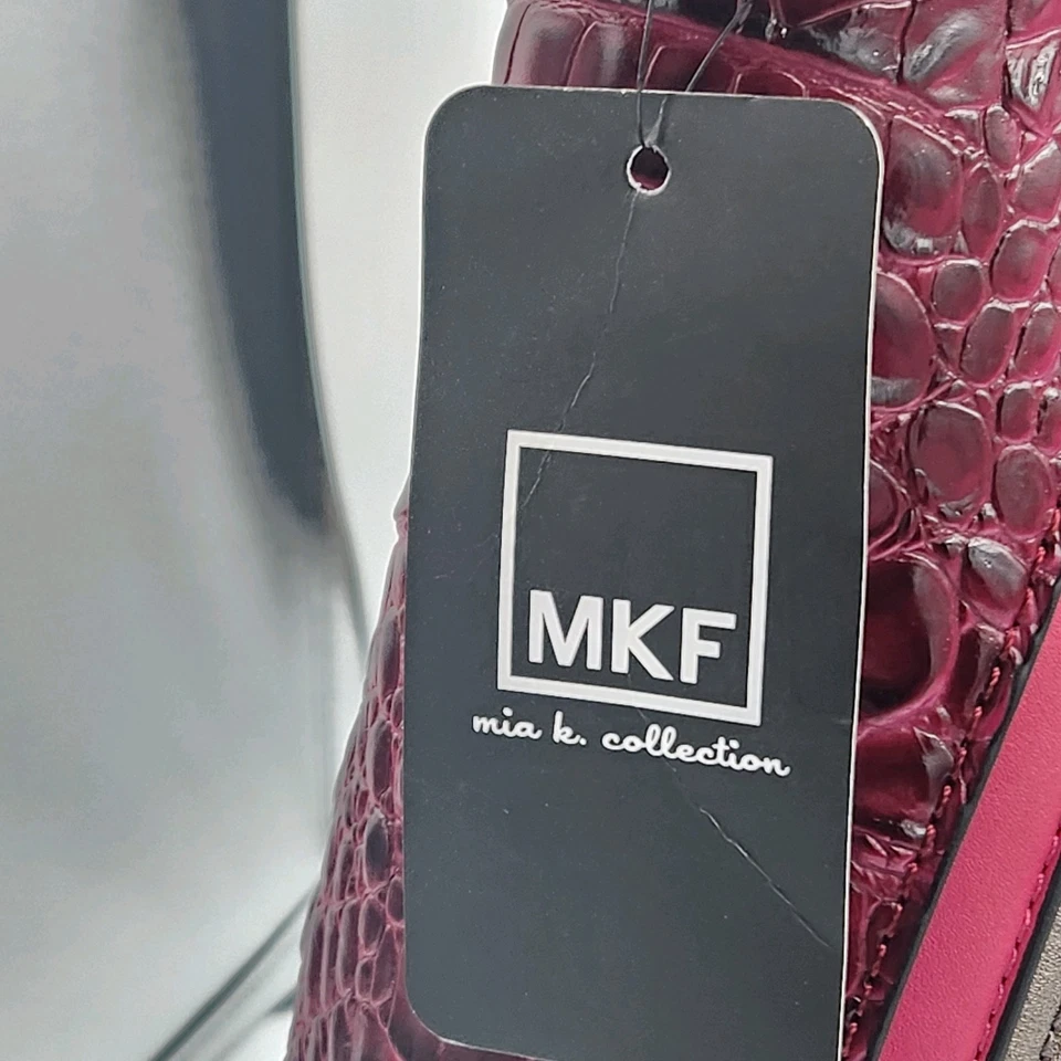 Bolso Hobo de Hombro Colección MKF Nayra Repujado Rosa Carbón Por Mia K - Nuevo con Etiquetas Foto 4 de 4