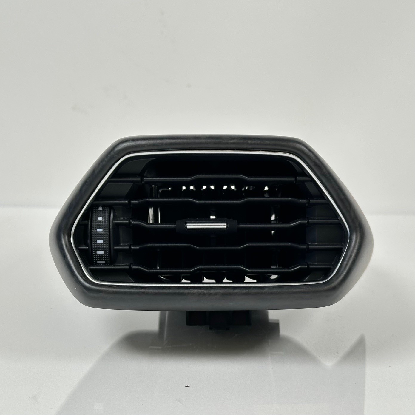 OEM Genuine Lamborghini 4T0819706P Forged Carbon B/M Air Vent Right for Huracan
