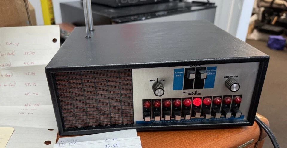Regency Montiorradio Executive Scanner 10 Channel - Image 2 of 4