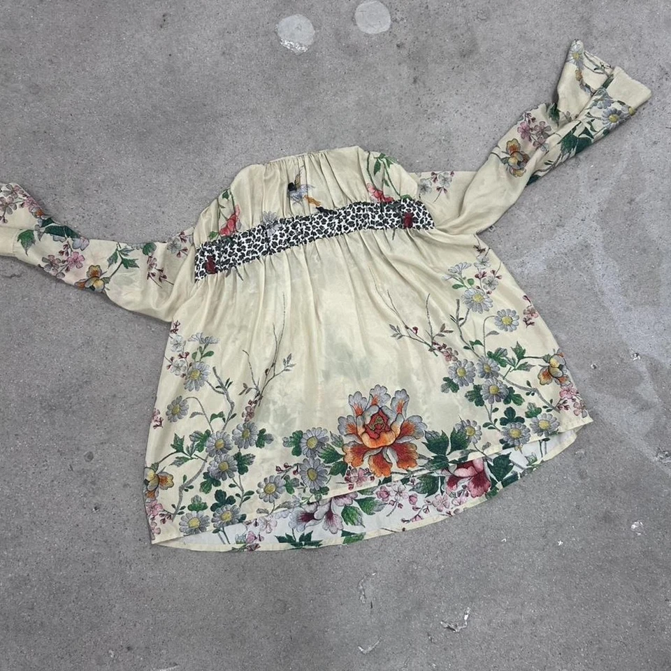 Blusa Johnny Was Kofi Seda Floral Estampado Animal XS Foto 4 de 4