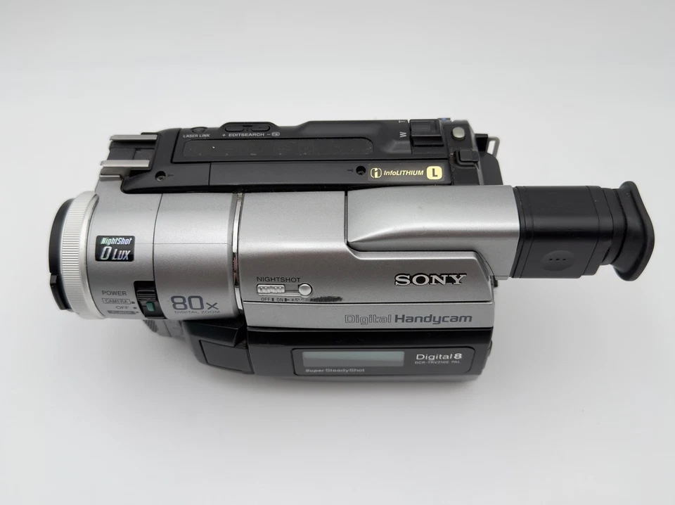 Sony Handycam DCR-TRV210E Digital8 Camcorder - Video8 Hi8 kompatibel - Getestet - Bild 2 von 4