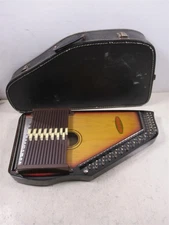 ChromAharp Autoharp 15 Cord Musical Instrument and Case Chorded Zither