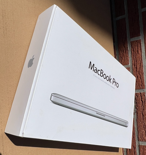 Original Apple MacBook Pro 17 Inch Notebook Karton - Afbeelding 2 van 5