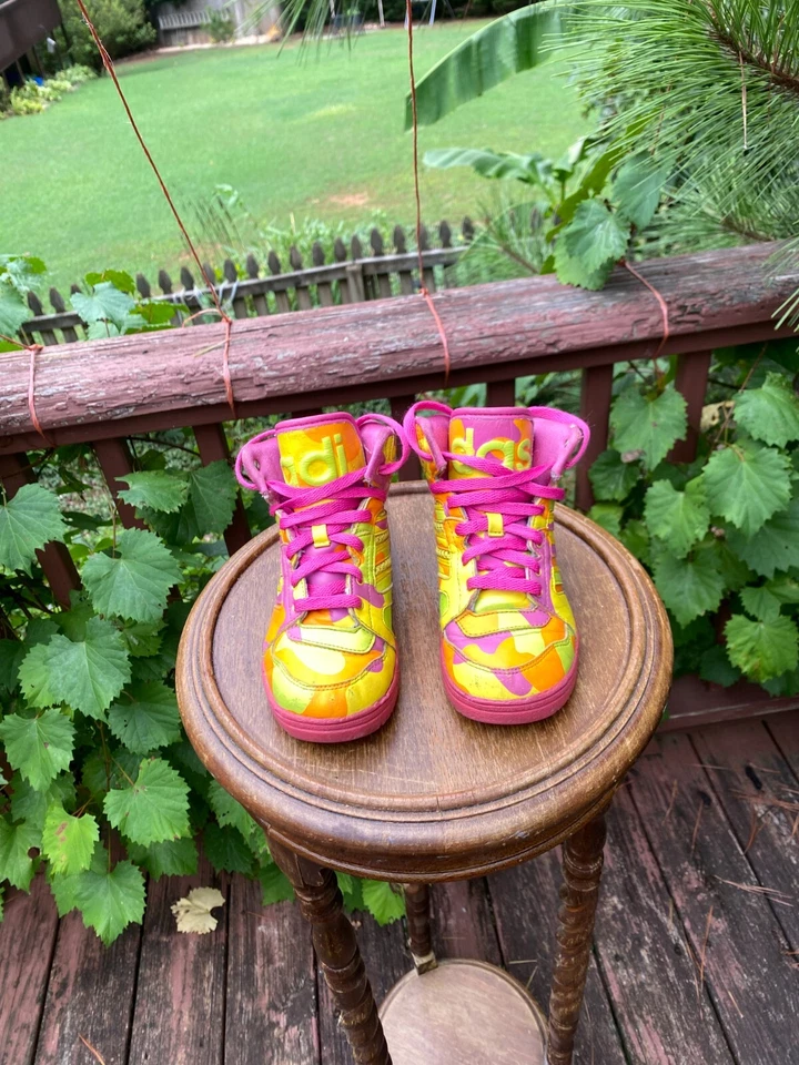 TAMANHOS DE BEBÊ 10K Adidas Jeremy Scott camuflagem neon G95752 autêntico KIDS - Imagem 2 de 4