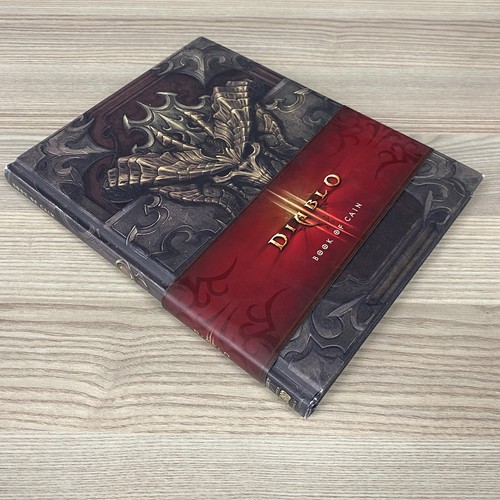 DIABLO III BOOK OF CAIN HARDBACK BOOK INSIGHT BOOKS BLIZZARD 2011 FANTASY - Picture 4 of 9