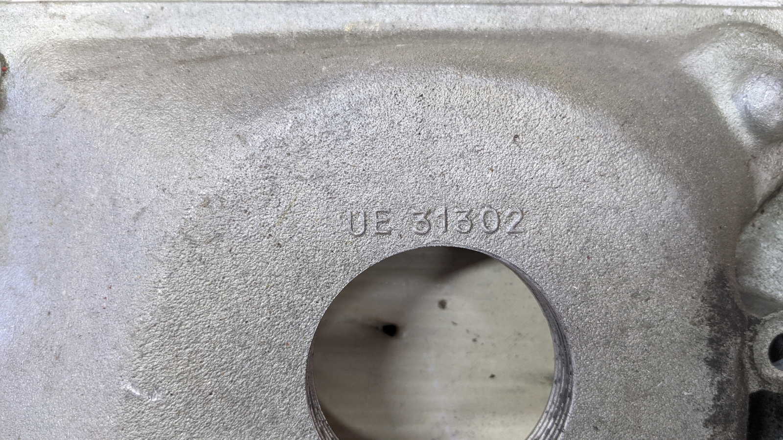 EARLY Rolls Royce Silver SHADOW front engine timing cover UE34732