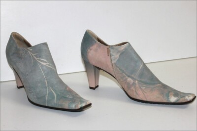 MARINO FABIANI sehr spitze Pumps Samt Pastell Reliefmuster Gr. 40 NEU