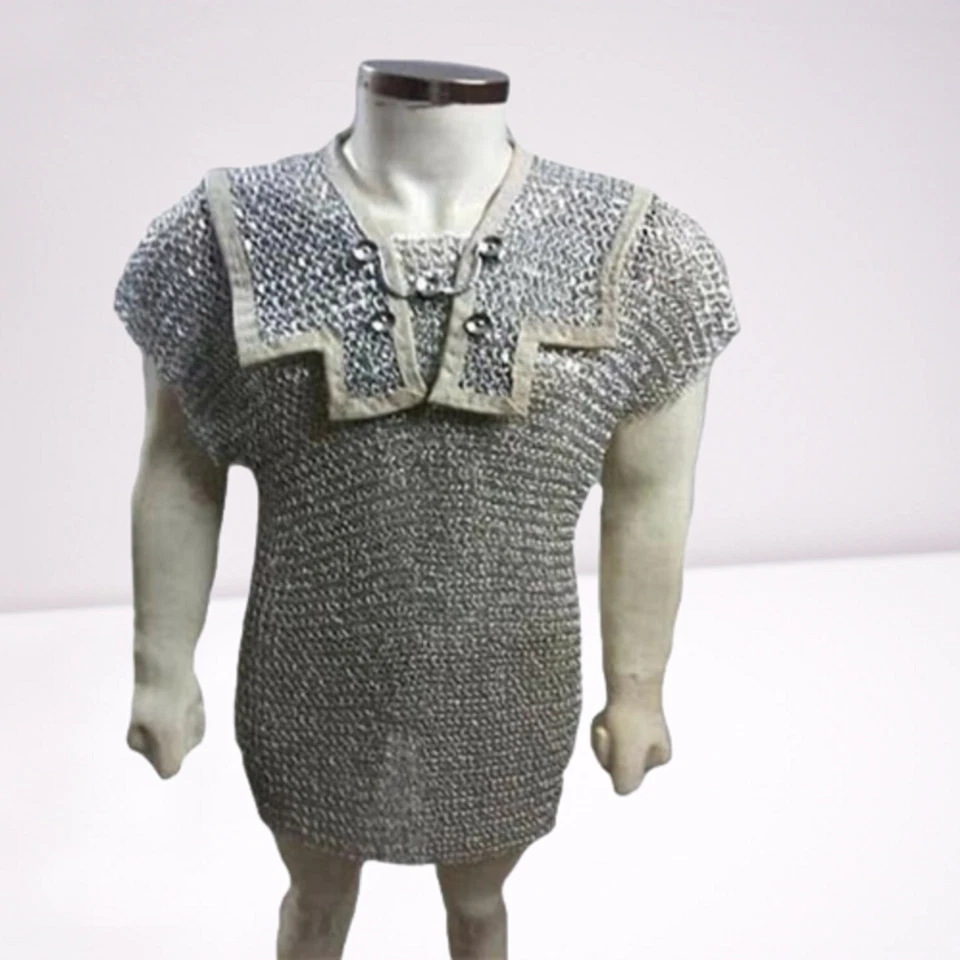 Cota de malla redonda Lorica Hamata romana 10 mm remachada, hamata mujer. Foto 2 de 4