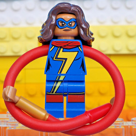 ✨Kate's Figs: LEGO Marvel Super Heroes MS. MARVEL (SH375) Minifig 76076✨
