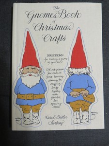 VINTAGE "THE GNOMES BOOK OF CHRISTMAS CRAFTS" HARD COVER/FABRIC JACKET