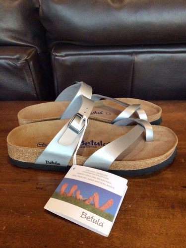 Betula Birkenstock Women’s Mia Toe Loop Silver Metallic Slides Sandals 6 New - Picture 7 of 11