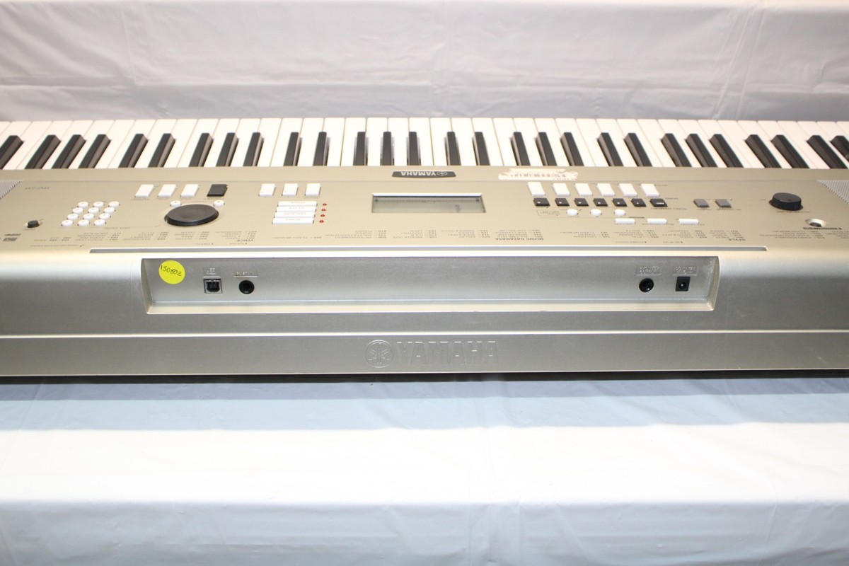 Casio WK-210 76-Key Personal piano Keyboard with 570 Tones for