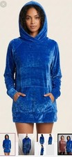 Blue Velvet Pullover Hoodie for Women with Kangaroo Pocket, Long Sleeve