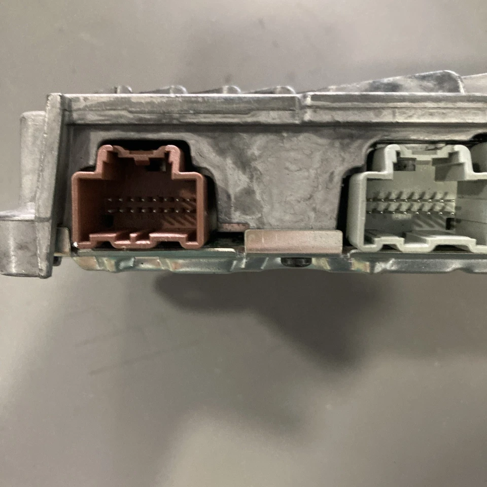 Amplificador de alto-falante de som rádio Chevrolet Impala Bose 2015-2018 84098366 - Imagem 3 de 4