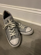 Size 9 Womens Converse Grey