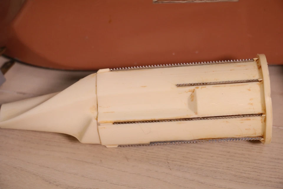 Vtg Champion Juicer 1/3 HP Motor de servicio pesado Modelo G5-NG-853S ~probado Funcionando Foto 2 de 4