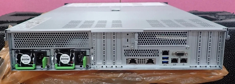 NEW Fujitsu Primergy RX2540 M5 2x 12C Silver 4214 256GB RAM 8x SFF Bay 2U Server - Image 3 of 4