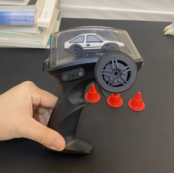 Mini drift remote control car AE86 scaled 1:64 miniature car for boy as a gift - Image 2 of 4