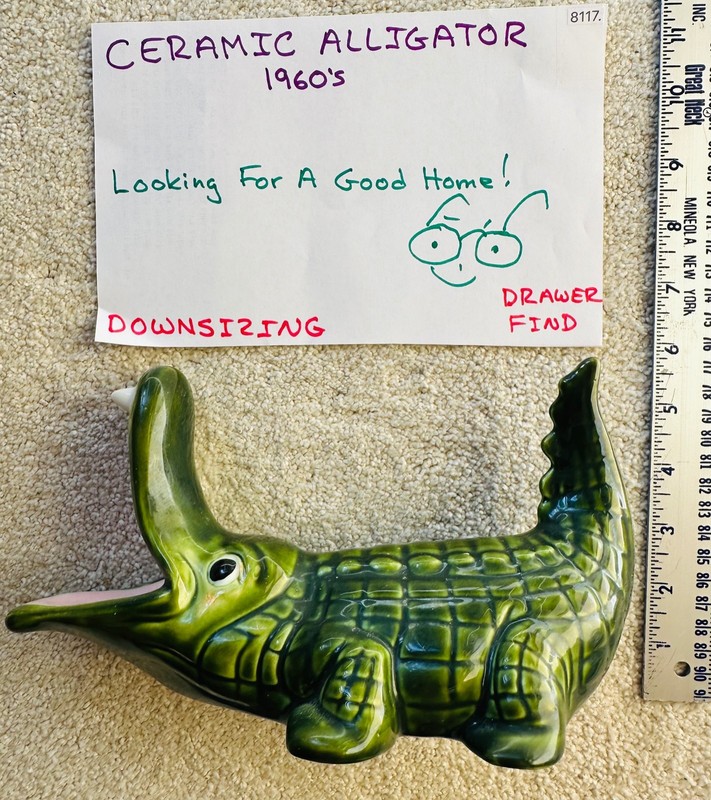 CERAMIC ALLIGATOR - 1980's (8117)