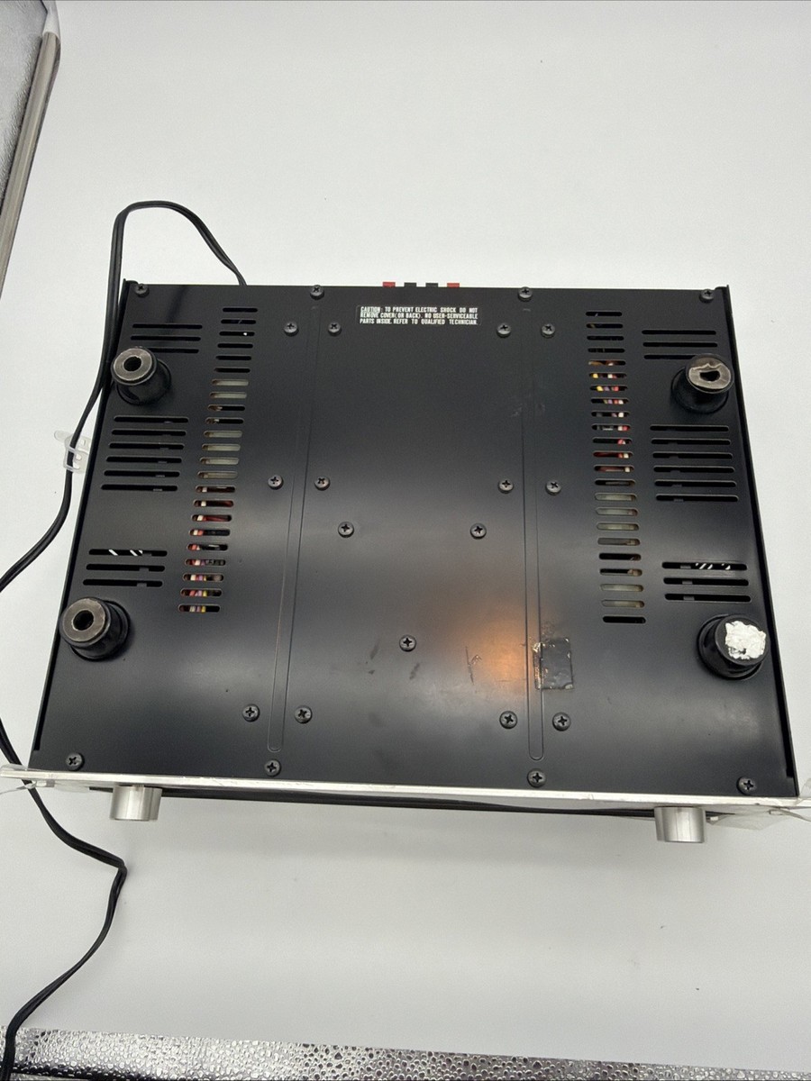 Vintage Marantz Model 140 Stereo Power Amplifier – Iconic Blue VU