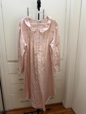 Nicole Pink Satin Embroidered Nightgown Women s L Vintage Long Sleeve