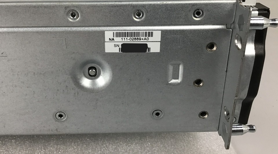 NetApp DS224C 24-bay 2.5