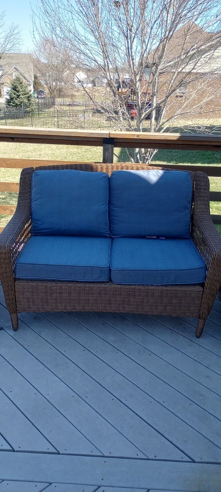 Juego de patio de mimbre de 3 piezas Hampton Bay Foto 2 de 4