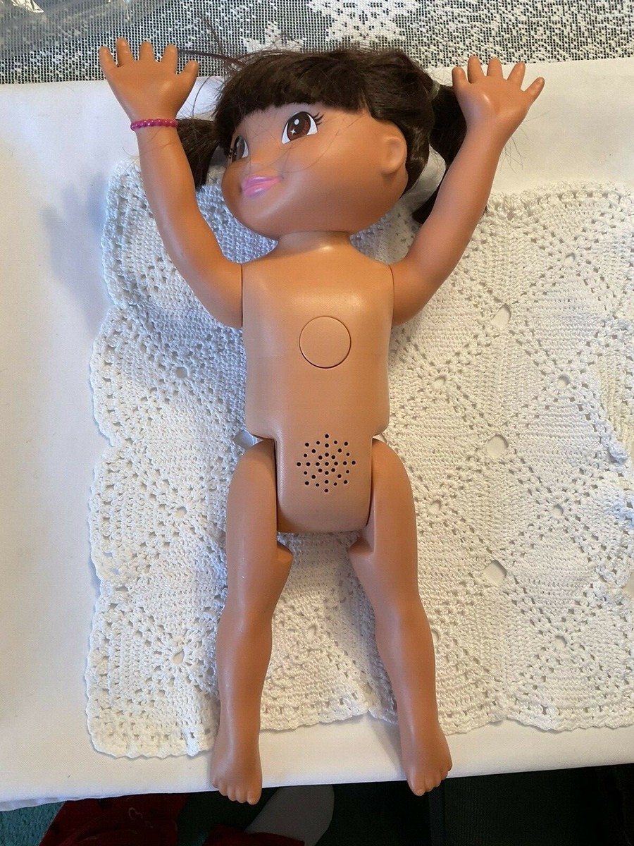 Doll Dora The Explorer Fantastic Gymnastic Talks and Moves Mattel