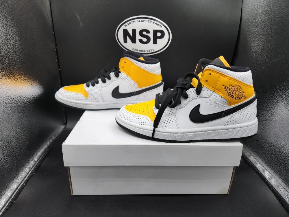JORDAN 1 MID LASER ORANGE SZ 7.5 WOMEN BQ6472107 CB1024NY JORDAN 1 MID LASER ORANGE SZ 7.5 WOMEN BQ6472107 CB1024NY