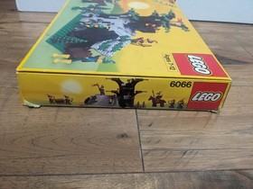 LEGO Vintage 1987 Forestmen Castle Camouflaged Outpost 6066 100% complete + box