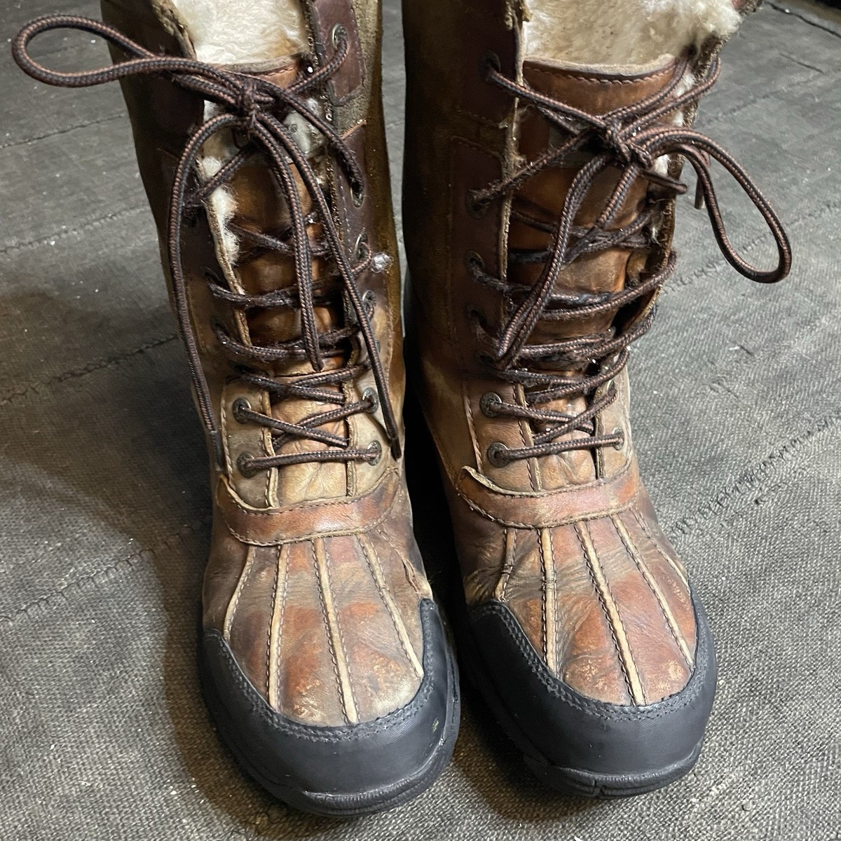 UGG Butte Boots Men 9 5521 Brown Sheep Skin Waterproof 