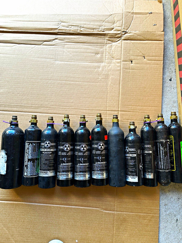 Co2 Paintball Tanks Lot - 11 tanks