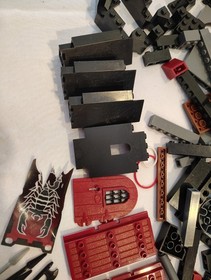 LEGO Knights' Kingdom 8877 Vladek's Dark Fortress With Figures - incomplete 75%