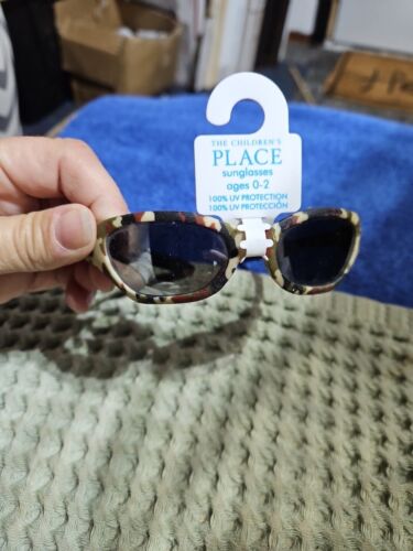 Childrens Place Camo Sun Glasses For 0-2 Child Nwt B93
