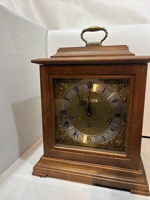Vintage  Seth Thomas  Wind Up Antique Wood Mantel Clock With Key A403- 001  7803