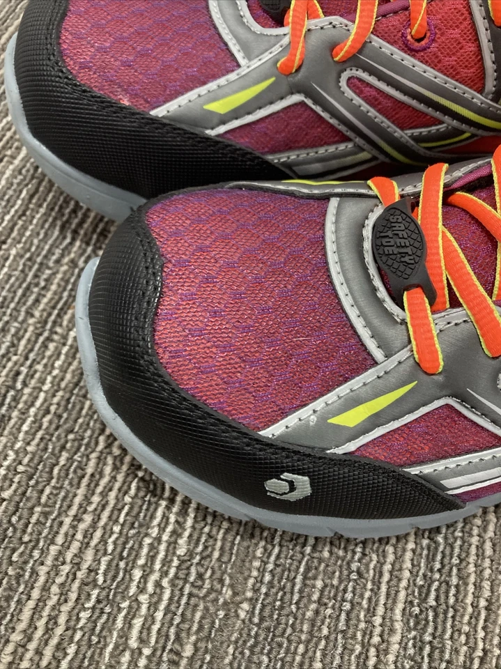 Wolverine Work Shoe Womens US 7.5 Memory Foam Composite Toe Slip Oil Resistant - Image 2 of 4