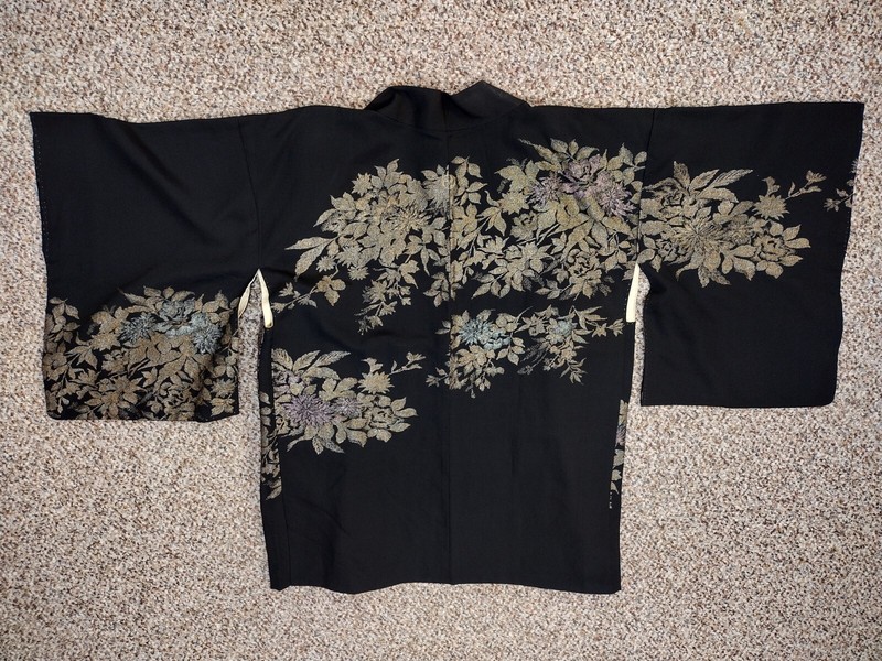 Kimono haori black silk NWT