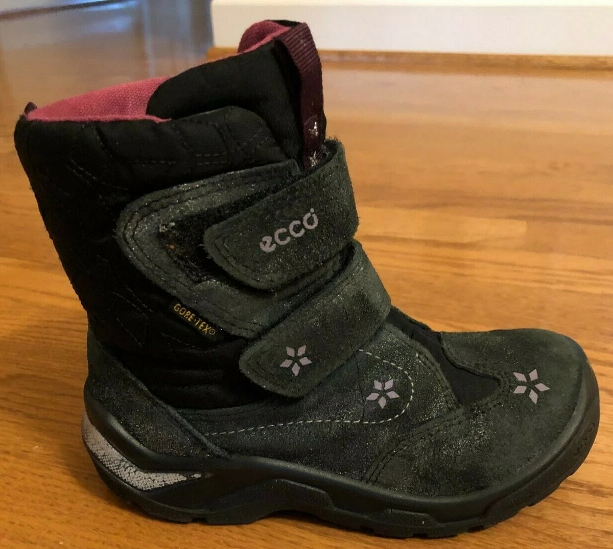 Ecco girl sales winter boots