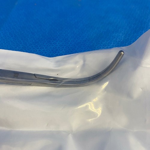 Pilling 353630 Surgical LifeLok II Morsetto DeBakey curvo acuto - Foto 5 di 6