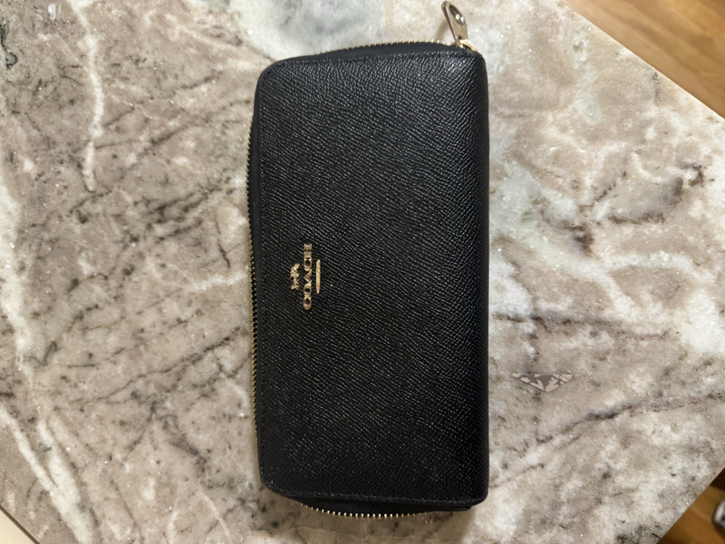 Coach Women’s Black Solid Zip-Around Wallet w/ Credit Card Slots