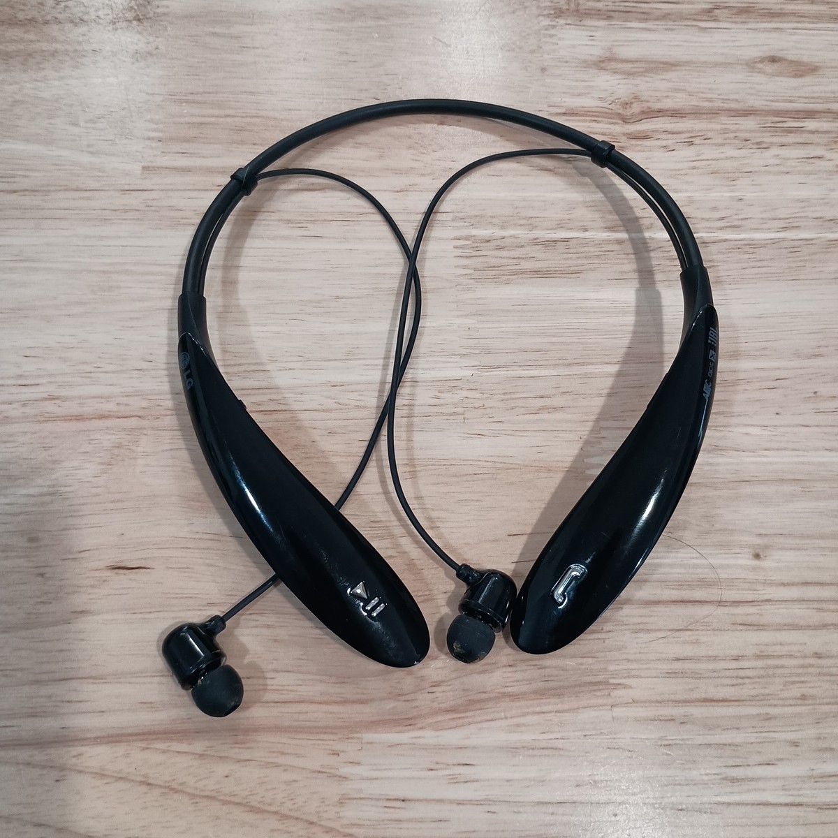 JBL ANR - LG HBS-800 Tone Neckband Ultra Wireless Earphones 