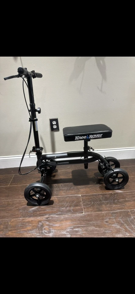 AOJIN Rodilla Dirigible Scooter Pie Lesión Andador Médico Plegable Adulto Foto 4 de 4