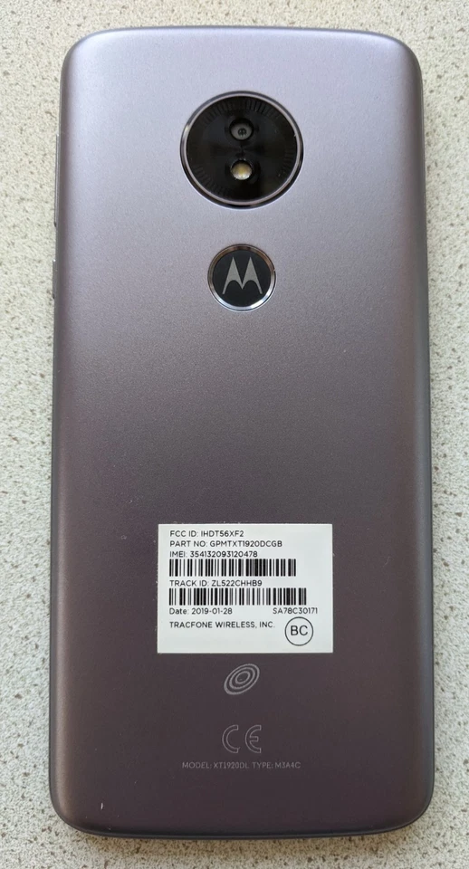 Motorola moto e5 (XT1920DL) Tracfone 16GB Excellent Condition - Image 4 of 4
