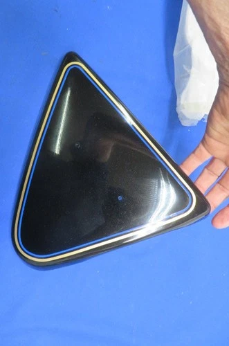 COVER, FRAME RH *{BLACK}*