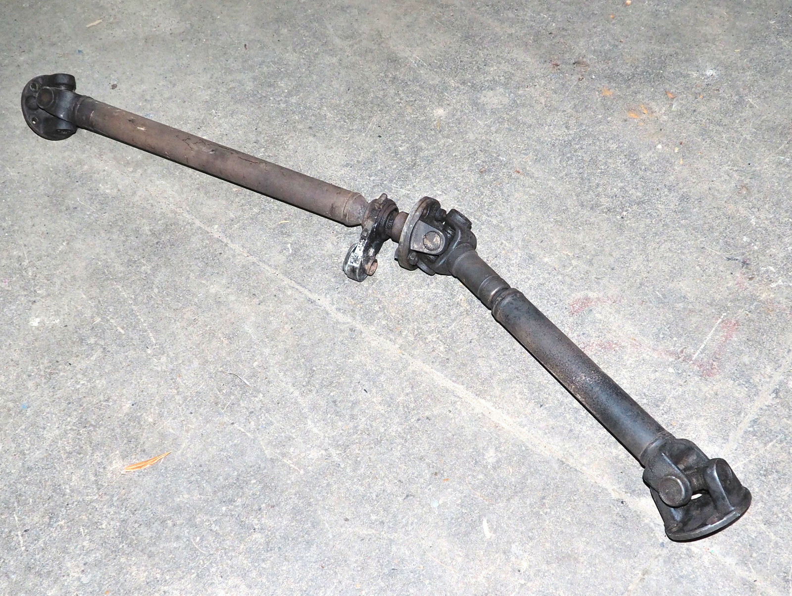 1946-1955 Bentley MKVI R Type RR Silver Dawn/Wraith Complete Propshaft Assembly