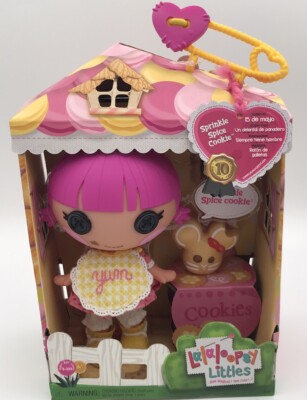 Lalaloopsy Littles 7 inch Baker Doll Sprinkle Spice Cookie with Pet Cookie Mouse